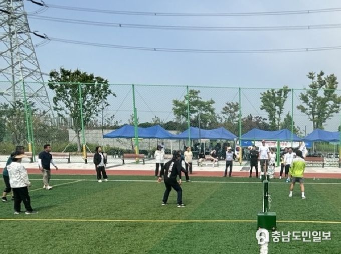 운정4동 단체와 함께하는 한마음 족구대회 개최