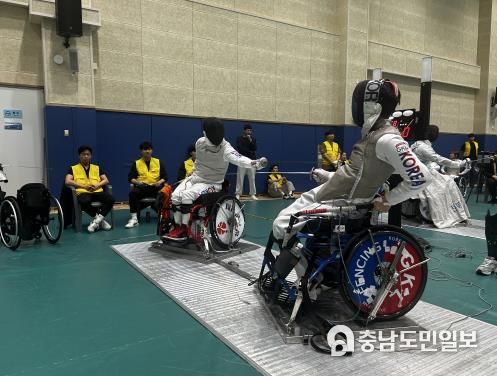 박천희(오른쪽) 선수 경기모습