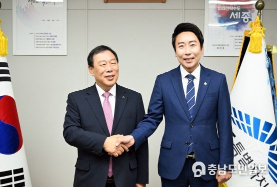 임채성 의장, 행정수도 세종 완성 위해 협력 강화 및 인사청문회 도입 합의